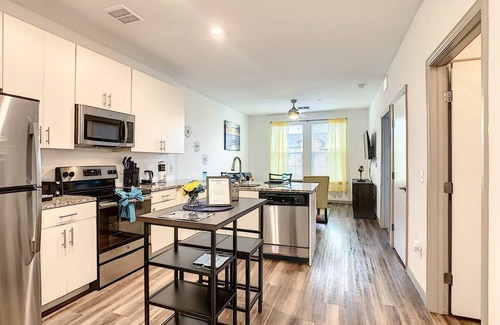 Kissimmee Apartment | Cozy Vacay Apartment with Pool