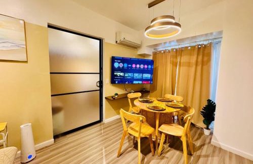 Bangkal House | Cozy Vibes Retreat in Makati