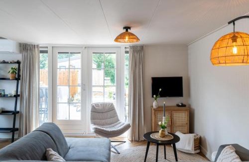 Hattemerbroek House | Cozy Villa w Sauna and BBQ