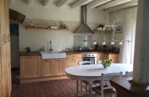 Camponogara House | Cozy villa with outdoor whirlpool and garden near Venice