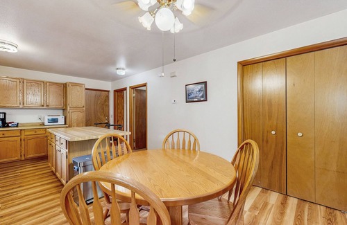 Friendship House | Cozy wooded duplex w/WiFi, full kitchen, shared W/D & near lakes & trails