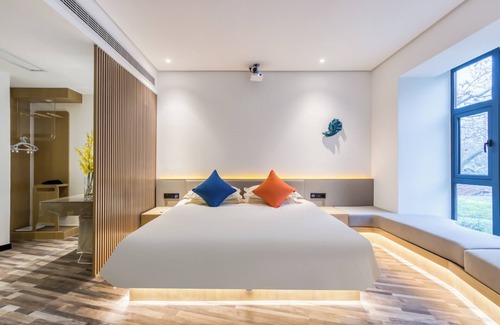 Gongshu Hotel | Cozylife Hotel Canal