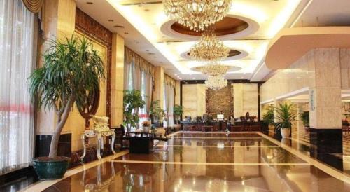 Changping Hotel | CP Peninsula Hotel
