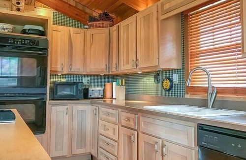 Dryfork House | CR09-Extraordinary View, Private Log Home!