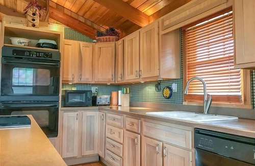 Dryfork House | CR09-Log Home w amazing views! Dolly Sods Nearby