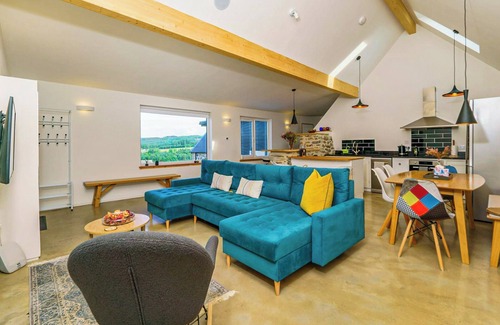 Glen Urquhart Cottage | Cragganmore Barn - UK38354