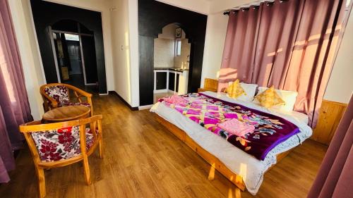 Shimla House | Craignano Homestay & Family suite rooms