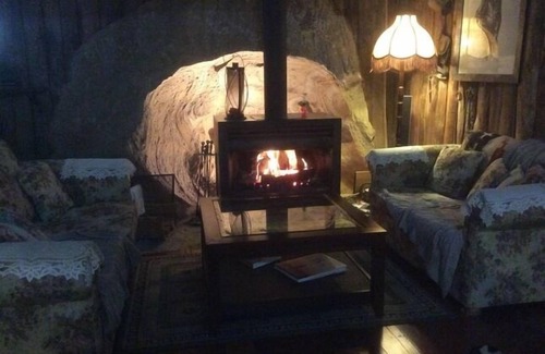 Sweetmans Creek Other | Cranky Rock Cottage - hunter valley paradise