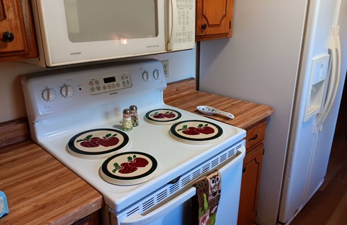 Rattan Bed & Breakfast | CRAWFORD HOUSE
