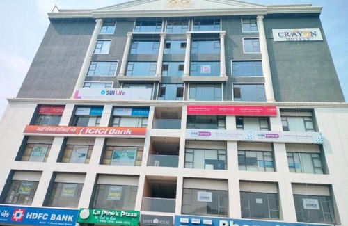 Gandhinagar Hotel | CRAYON HOTELS