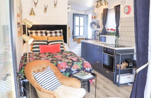 Stornoway House | Creed Cabin
