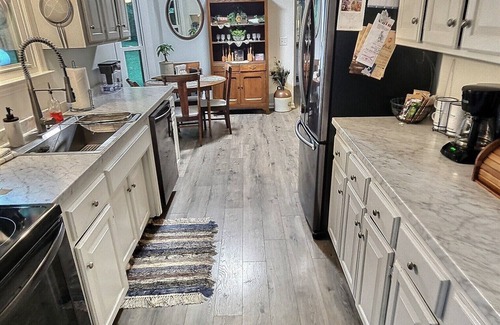 Pegram Cottage | Creekside Cottage Near Nashville- Pet Friendly!