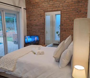 Howick Apartment | Crescent Cottage