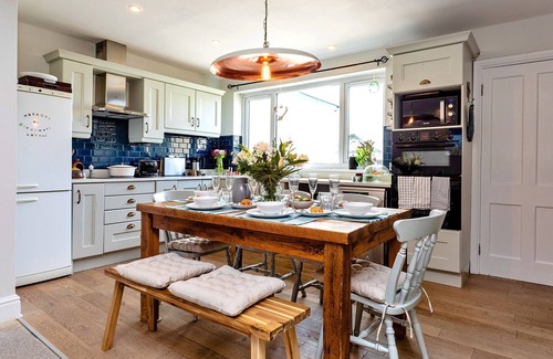 Cresswell Ski Chalet | Cresswell House