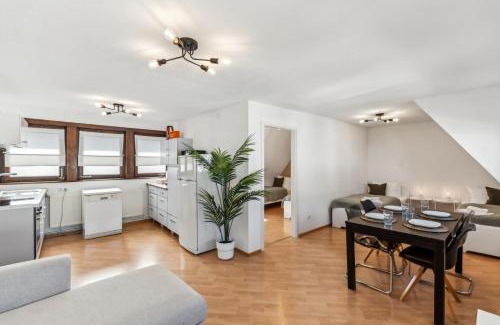 Gifhorn Apartment | CREW BEDS - APARTMENT in Gifhorn City für 4 Personen- 50m2, 2 Zi, 4 Einzelbetten, Free Kaffee, WiFi & Parking - 24h CHECK IN