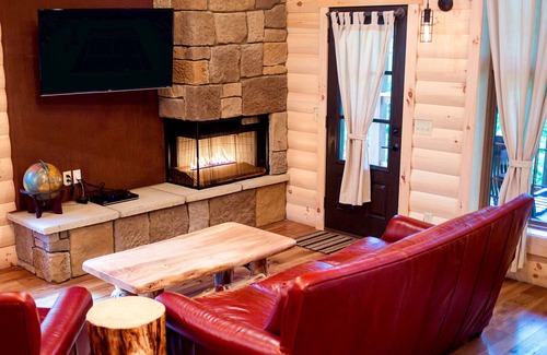 Millersburg House | Cricket Hill Treehouse Cabins