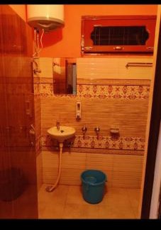 Rampur Bed & Breakfast | Crimson inn b&b