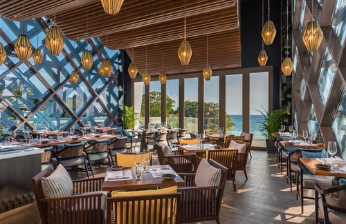 Yapak Resort | Crimson Resort and Spa Boracay
