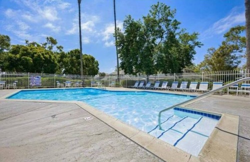 North Valley Condo | Crisp 2bd 2ba Pool Ocean Breeze Retreat