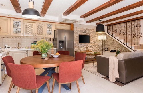 Skradin Villa | Croatian villa, holiday villa croatia, dalmatian coast villa, croatia villa with pool