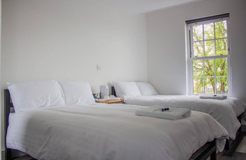 Roath Hotel | Crofts Hotel