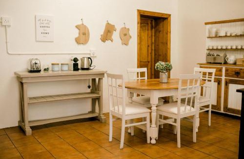 Rosetta House | Crompton Cottage