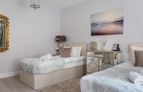 Kensington Apartment | Cromwell road apartments