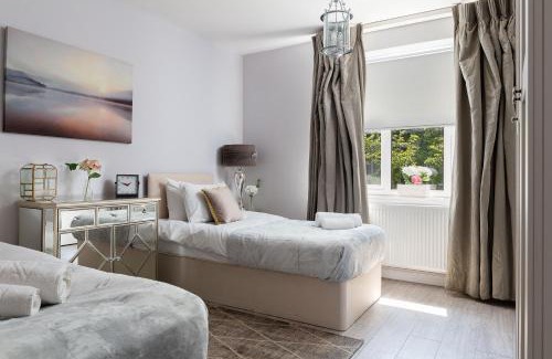 Kensington Apartment | Cromwell road apartments