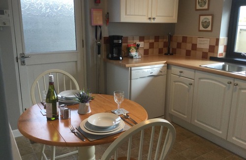 Rosslare Harbour Cottage | Cronigan Court, in the 'Sunny South East'