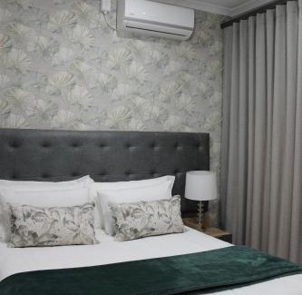 Kimberley House | Cronin Luxury Accommodation Room 1
