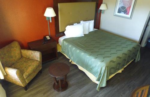 Trenton Hotel | Cross Road Motel