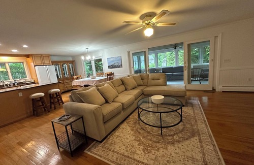 Bonnet Shores House | Cross Street Bonnet Shores