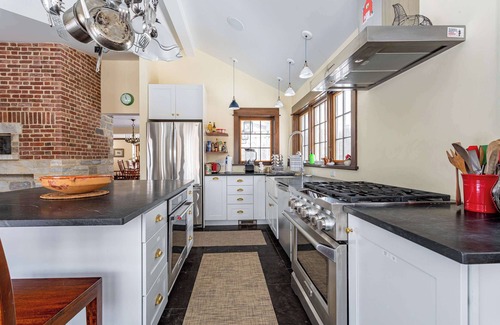 West Stockbridge House | Crossbridge: Vintage Charm + Unique Character