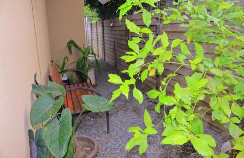 Francistown House | Crown Bed & Breakfast