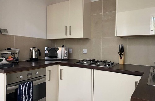 North West Apartment | Crown Ground Apartment