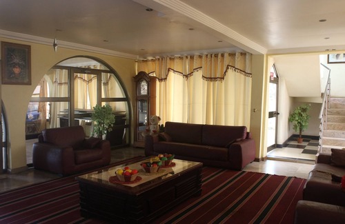 Accra Hotel | Crown Liberty Hotel