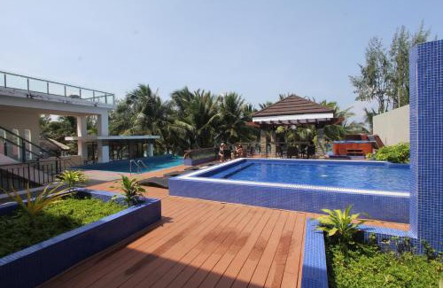 Boracay Island Resort | Crown Regency Beach Resort