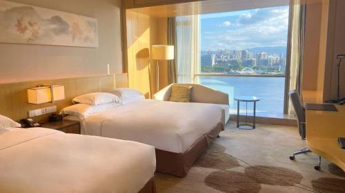 Taijiang District Hotel | Crowne Plaza Fuzhou Riverside by IHG
