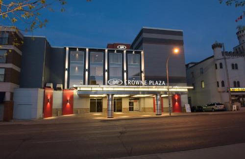 Kitchener Hotel | Crowne Plaza Kitchener-Waterloo by IHG