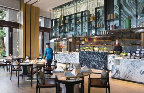 Jincheng Resort | Crowne Plaza - Kunming Ancient Dian Town by IHG