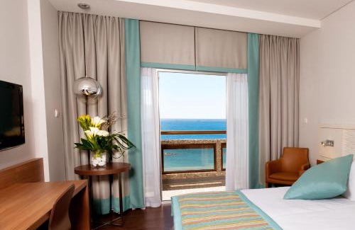 Agios Athanasios Hotel | Crowne Plaza Limassol by IHG