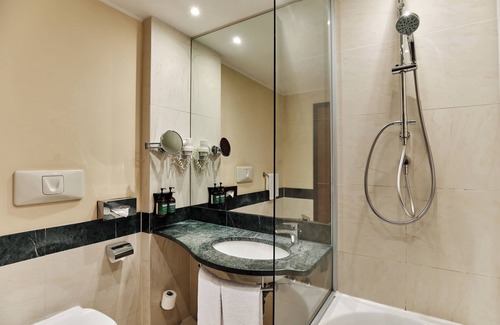 Case Nuove Hotel | Crowne Plaza Malpensa Airport by IHG