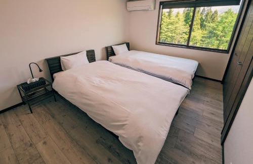 Otari-mura Villa | Crows Nest Norikura by JAMSZ ROYALE