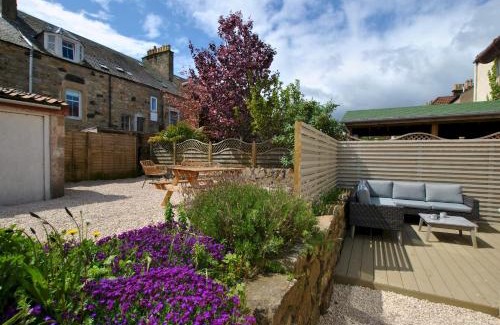 St Monans House | Crows Neuk- fabulous coastal family home