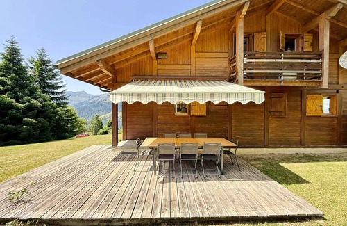 Crest-Voland Ski Chalet | Crystal Chalet - CHARM CHALET WITH SAUNA AND SUPERBE SIGHT ON THE MONT CHARVIN AND ARAVIS