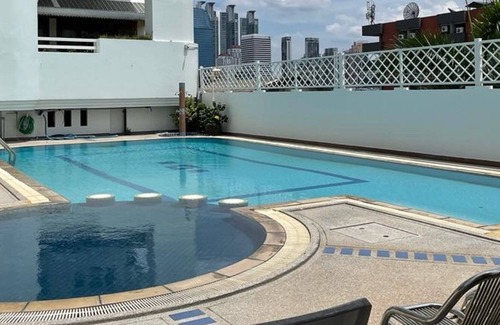 Ploenchit Condo | Crystal Garden Luxury in heart of Downtown Bangkok
