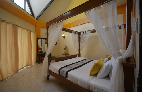Narra Hotel | Crystal Paradise Resort, Spa & Winery