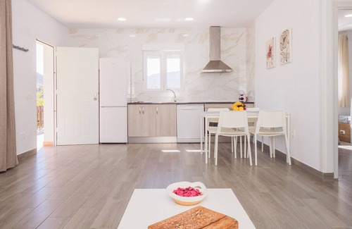 Cartama Cottage | Cubo's Casita el Bancal/free wifi/private pool