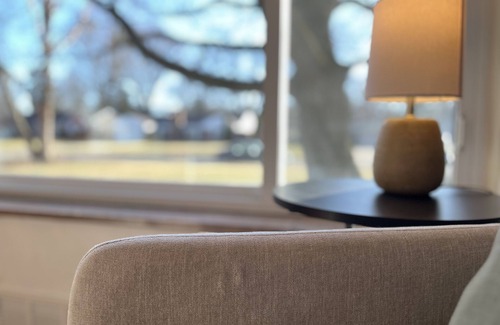 Toledo House | Cul-de-Sac Charm on River Road