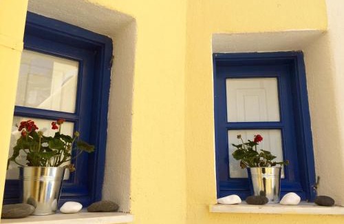 Pyrgos Apartment | Cultural House